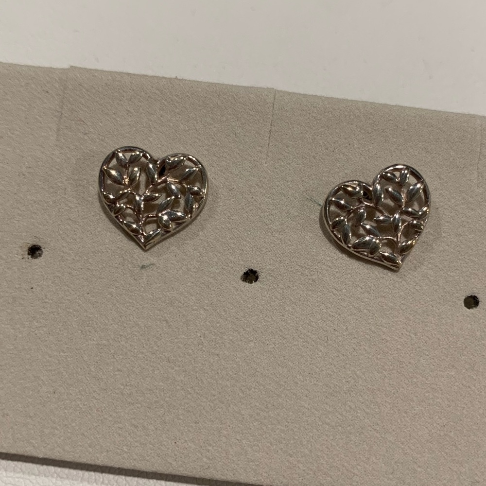 Tiffany Paloma Picasso Olive Leaf Heart Earrings